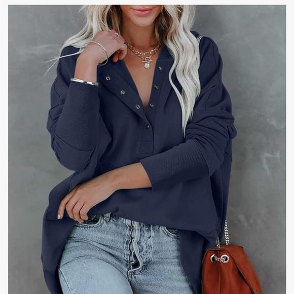 Sweatshirt - Picture 4 of 5